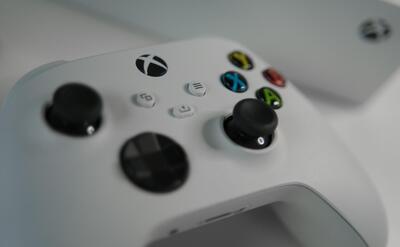 a white video game controller