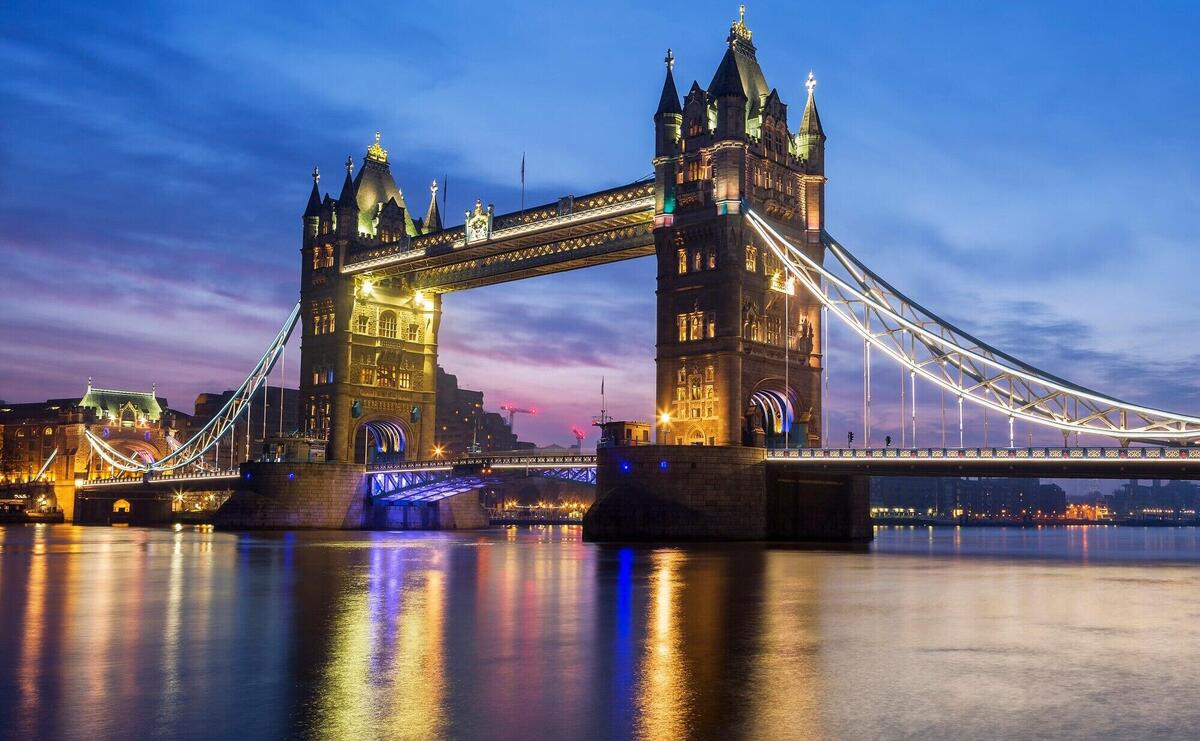 Famous Tower Bridge in the evening, London, England