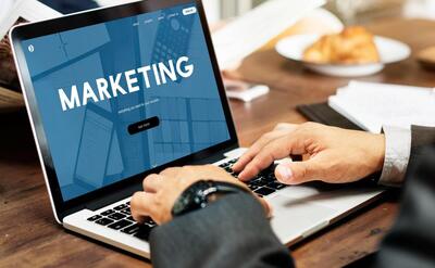 Businessman with online marketing