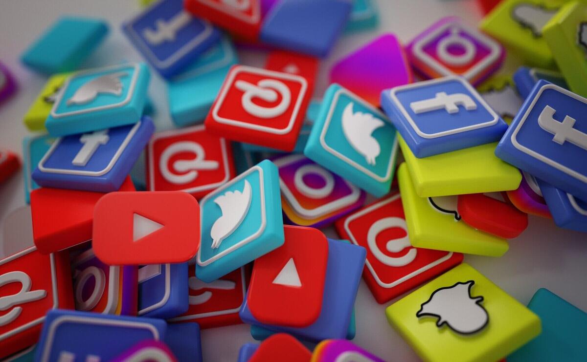 Pile of 3D Popular Social Media Logos